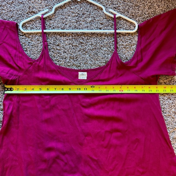 O'Neill Women Burgundy Red Cold Shoulder Casual Dress with lacy detail,  L - Picture 6 of 7